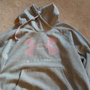 Under Armour sweatshirt 2x grey with pink logo